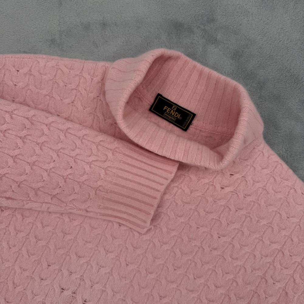 Fendi Pink Cable Knit Wool Angora Blend Turtleneck Sweater Size 44 Made in Italy